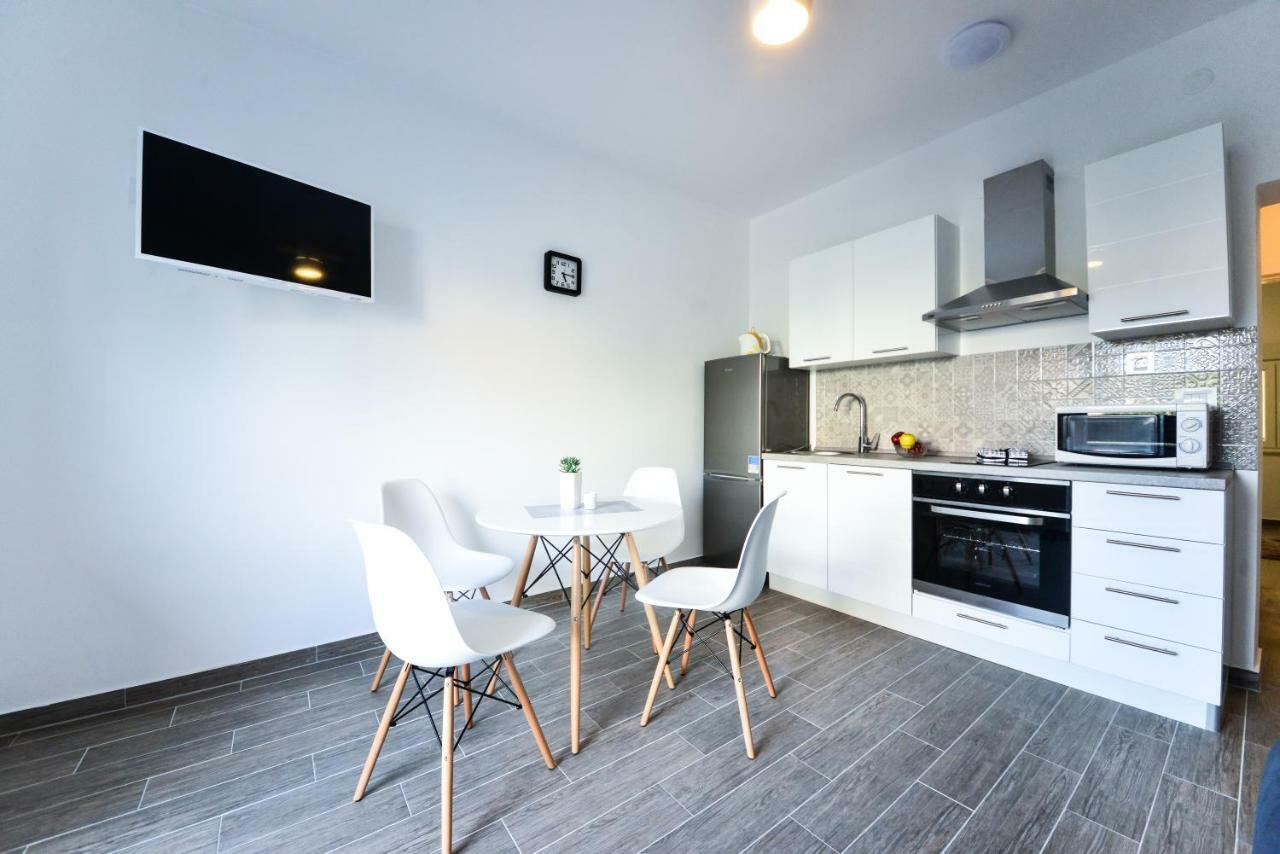 Apartmani Ab Задар Екстер'єр фото
