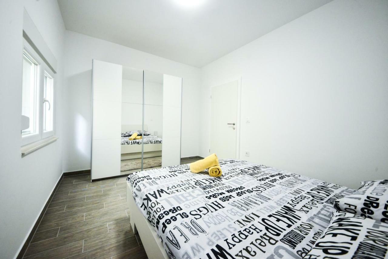 Apartmani Ab Задар Екстер'єр фото
