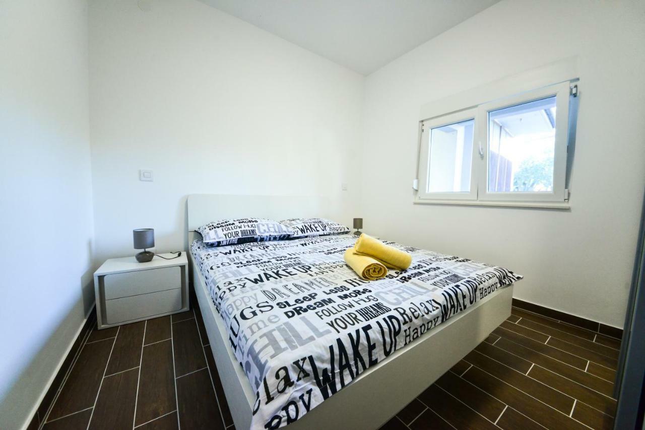 Apartmani Ab Задар Екстер'єр фото