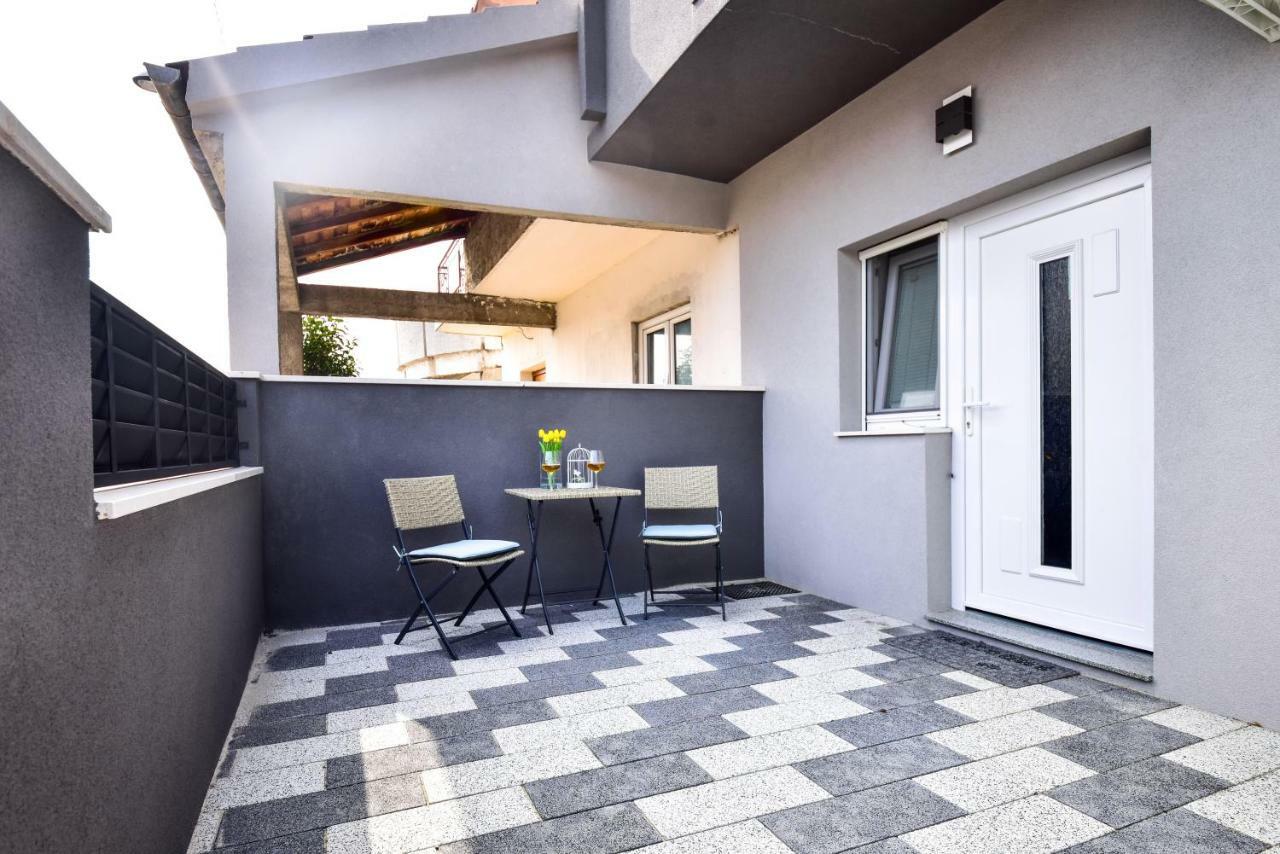 Apartmani Ab Задар Екстер'єр фото